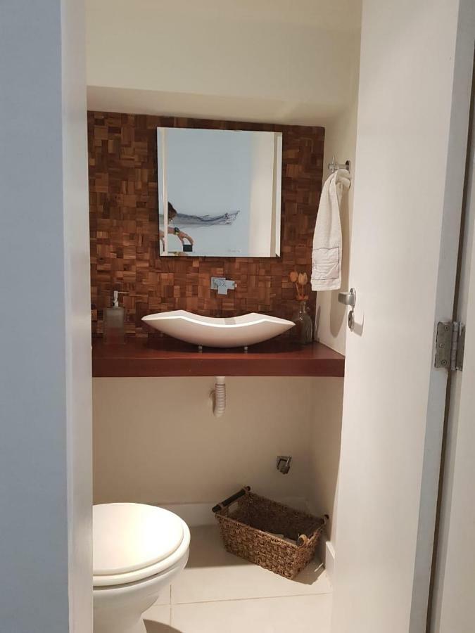 Casa Alto Padrao Na Ferradura Em Condominio Com Piscina Privativa Армасан-душ-Бузіус Екстер'єр фото